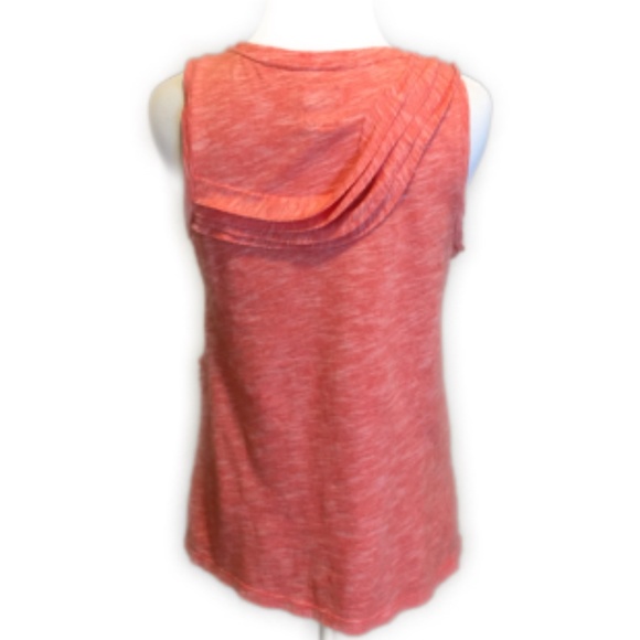 Little Yellow Button Winding Road T… - Picture 4 of 8